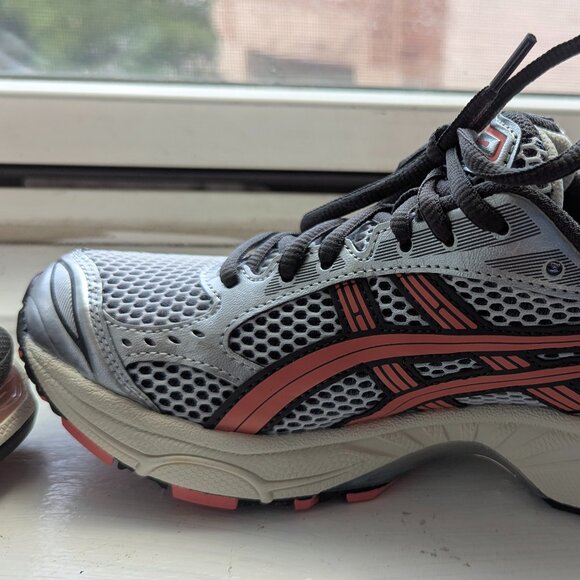 Asics Gel Kayano 14 White Papaya Model #1203A740-101 Sneakers US Men 6.5 Women's - Picture 1 of 14